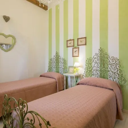 Holiday home Il Nido Cortona